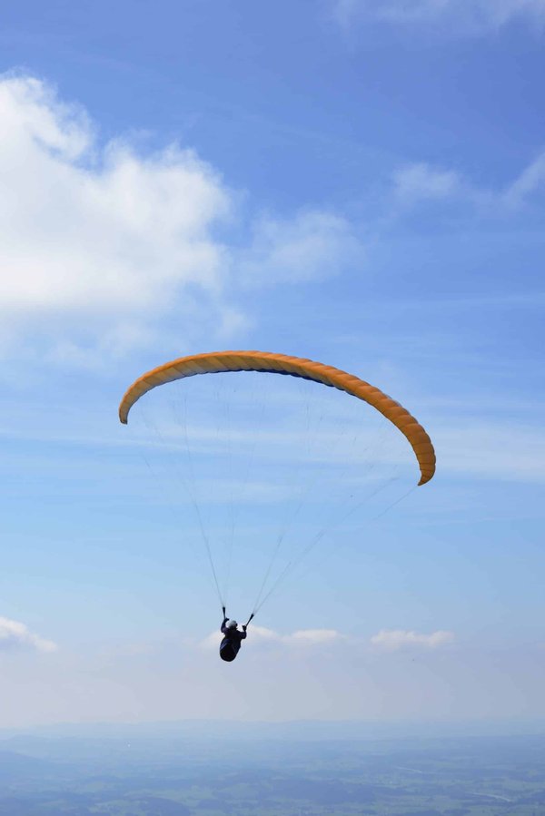 Baptême de parapente : les équipements dont vous avez besoin